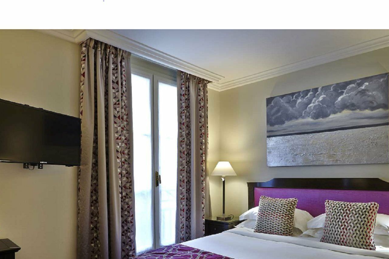 Hotel Royal Saint Honore Paris Louvre Exterior foto
